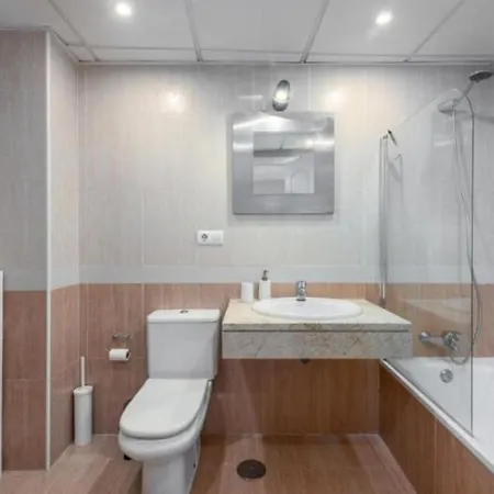 Apartment Stylish Spacious Apt, Comfy Pool Prime Location Marbella