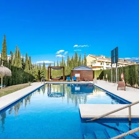 Apartment Stylish Spacious Apt, Comfy Pool Prime Location Marbella